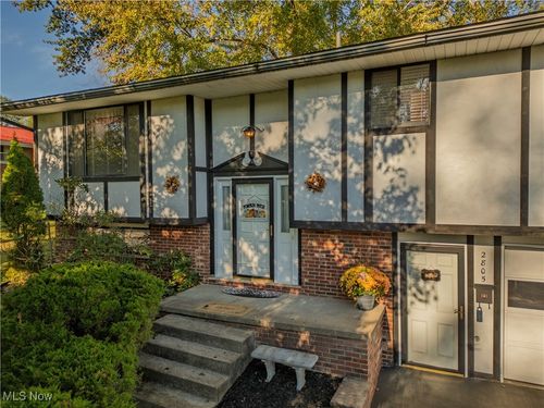 2805 Morningside Ave, Parkersburg, WV, 26101-2934 | Card Image