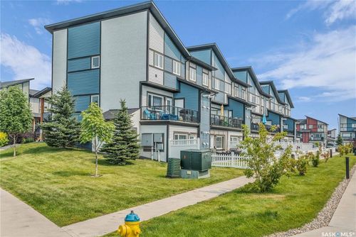 1215-130 Marlatte Cres, Saskatoon, SK, S7W0W1 | Card Image