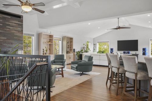 1679 Marian Ct, Mineral Point, WI, 53565-8308 | Card Image