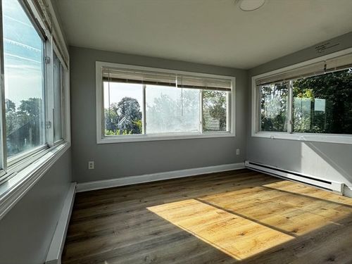 apt-3-95 Farnham St, Lawrence, MA, 01843-1562 | Card Image