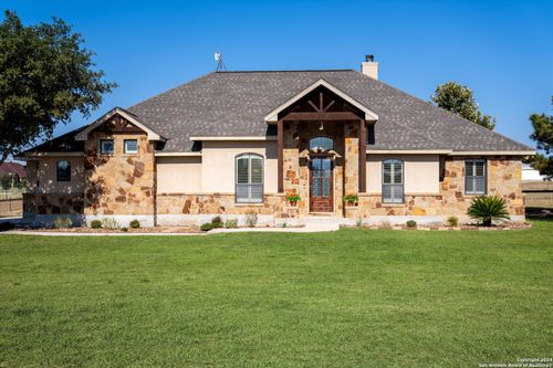 117 Abrego Run Dr, Floresville, TX, 78114-6678 | Card Image