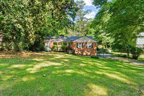 732 Valley Trl, Macon, GA, 31204-1220 | Card Image