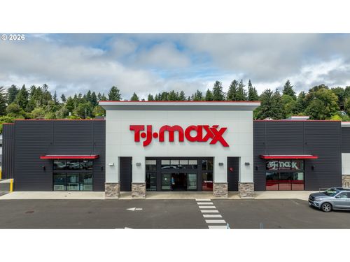 1233 Teakwood Ave, Coos Bay, OR, 97420-2529 | Card Image