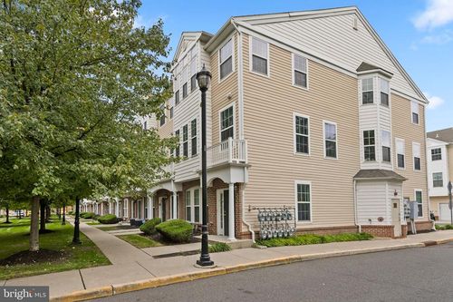 21B Iron Works Way, TRENTON, NJ, 08611-2828 | Card Image