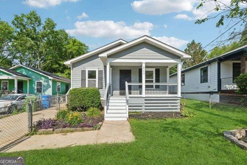 823 Humphries St Sw, Atlanta???, GA, 30310-2165 | Card Image