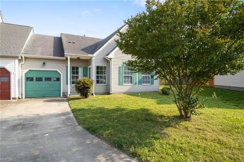 116 Croatan Ct, Smithfield, VA, 23430-5861 | Card Image