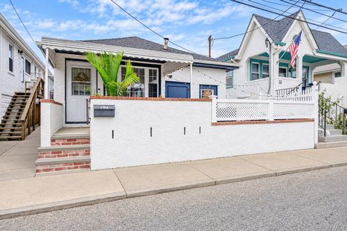67 Buffalo Ave, East Atlantic Beach, NY, 11561-1027 | Card Image