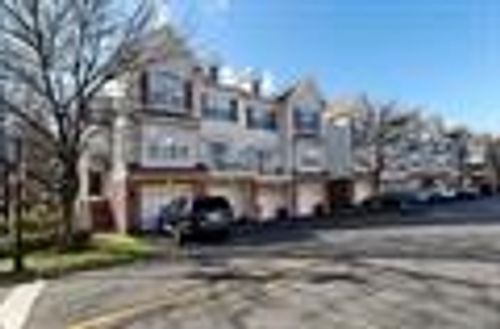 2 Marina Dr, Bayonne, NJ, 07002-1275 | Card Image