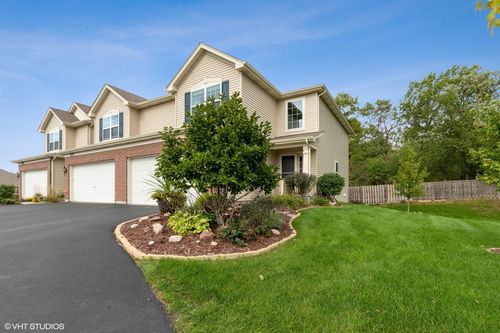 7112 Mulligan Ct, Fox Lake, IL, 60020-1042 | Card Image