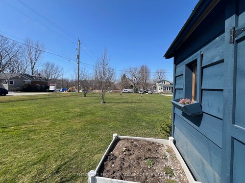 337 Elizabeth St, Port Stanley, ON, N5L1B3 | Card Image