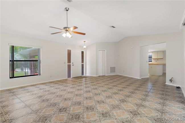 4749 N Pink Poppy Dr, House other with 3 bedrooms, 2 bathrooms and 4 parking in BEVERLY HILLS FL | Image 15