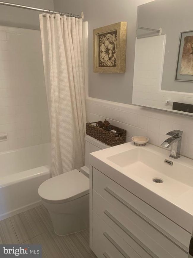 APT-306 - 40 Old Lancaster Rd, Condo with 2 bedrooms, 2 bathrooms and null parking in MERION STATION PA | Image 37