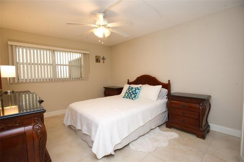 60-60 Flanders B, Delray Beach, FL, 33484-5211 | Card Image