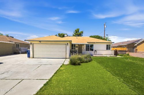44135 11th St W, Lancaster, CA, 93534-4239 | Card Image