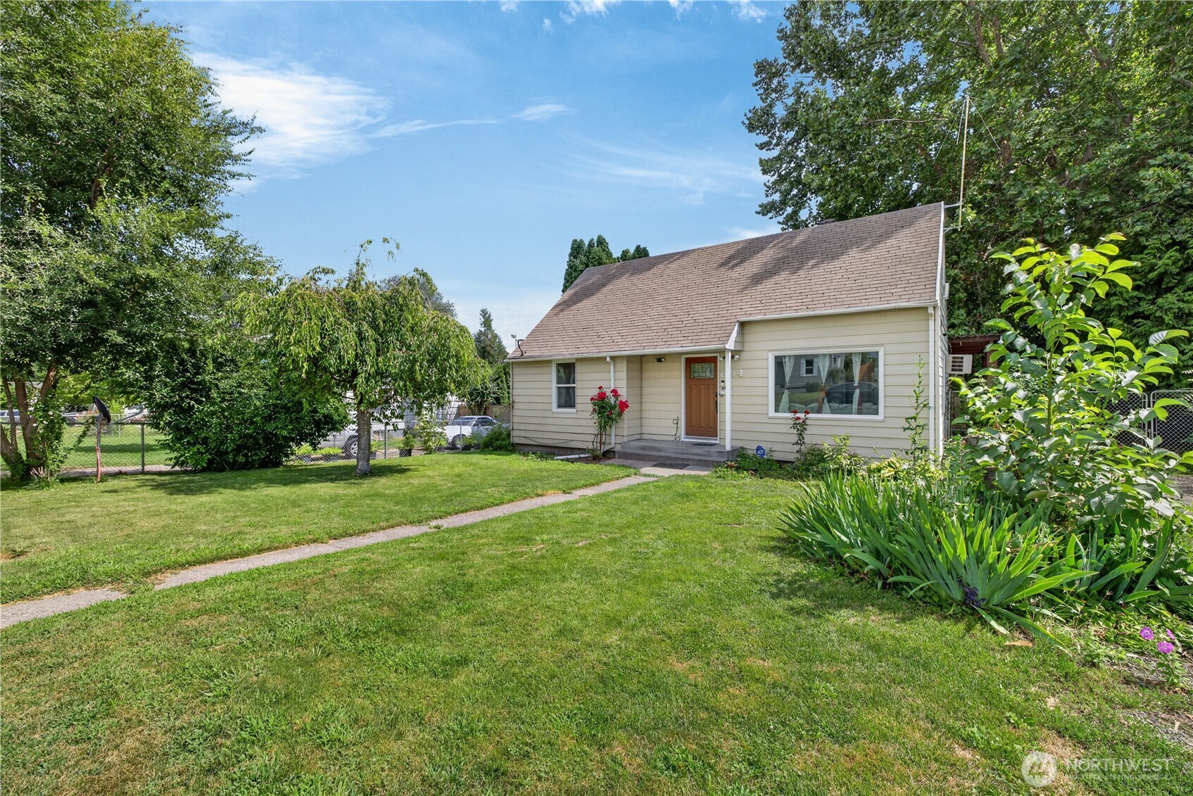 Residential in Grandview 5