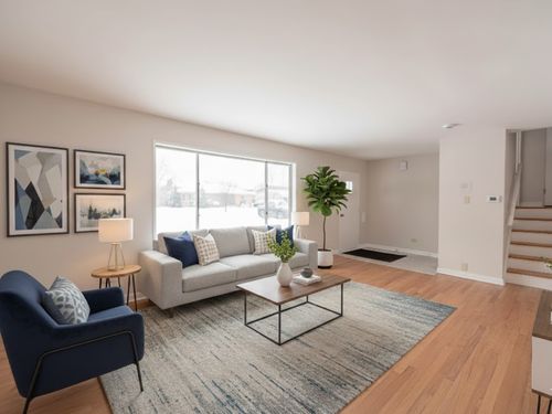 8425 W Carol St, Niles, IL, 60714-1834 | Card Image