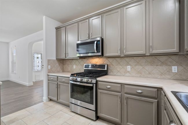 Gas Cooking | Image 10