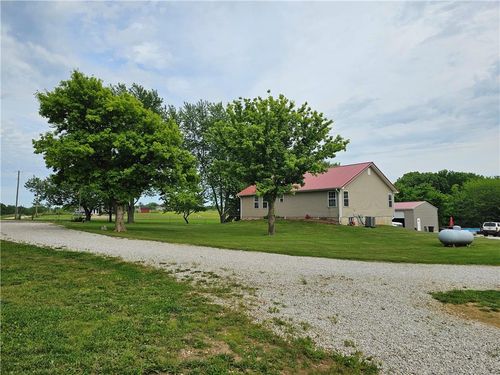 510 Sw 801st Rd, Holden, MO, 64040-8246 | Card Image
