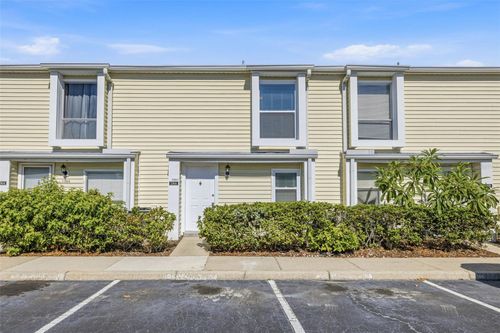 11906 Cypress Hill Cir, TAMPA, FL, 33626-3672 | Card Image