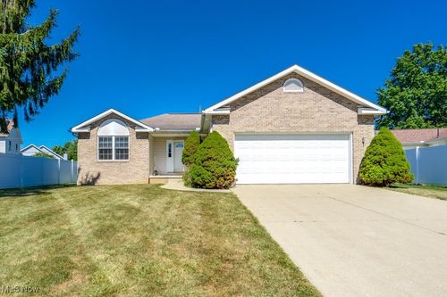 2122 Normandy Dr, Wooster, OH, 44691-5420 | Card Image