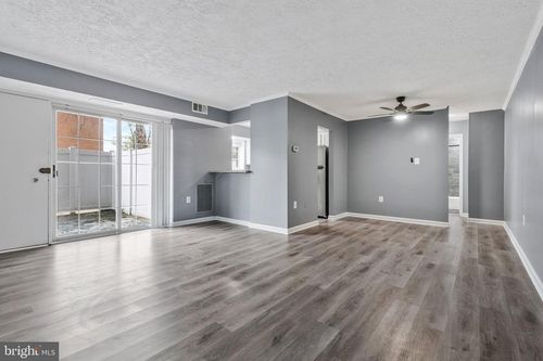 apt-103-5613 Franconia Rd, ALEXANDRIA, VA, 22310-2713 | Card Image