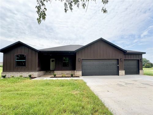 1145 John Renfroe Rd, Pea Ridge, AR, 72751-2225 | Card Image