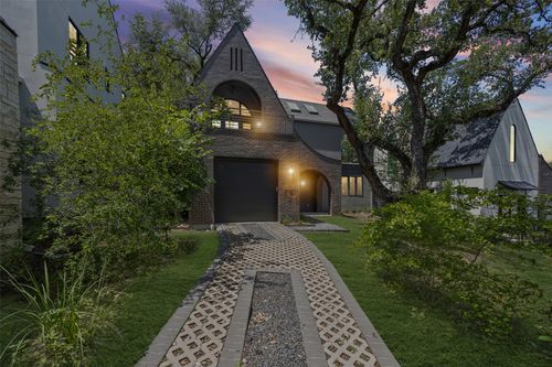 2-809 Mariposa Drive, Austin, TX, 78704 | Card Image