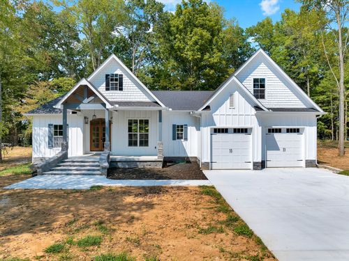 511 Woods Lake Rd, Decherd, TN, 37324 | Card Image