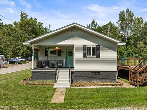 71420 Front St, Saint Clairsville, OH, 43950-9398 | Card Image