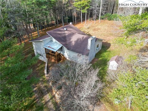 133 Pinewood Cir, Fleetwood, NC, 28626-9773 | Card Image