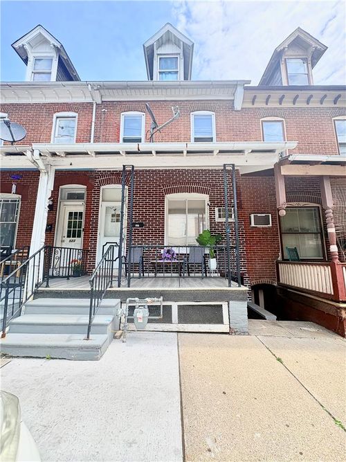 521 N Law St, Allentown, PA, 18102-2961 | Card Image