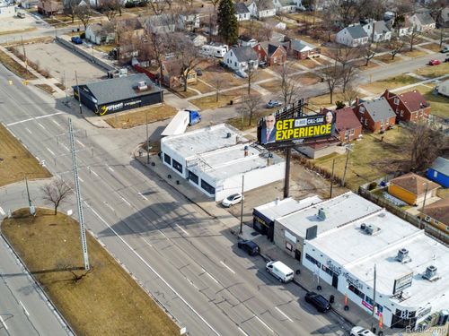 12732 E 8 Mile Rd, Detroit, MI, 48205-1013 | Card Image