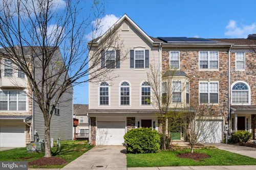 8212 Brooktree St, LAUREL, MD, 20724-2928 | Card Image