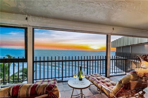 ph-south-3399 Gulf Shore Blvd N, NAPLES, FL, 34103-3687 | Card Image
