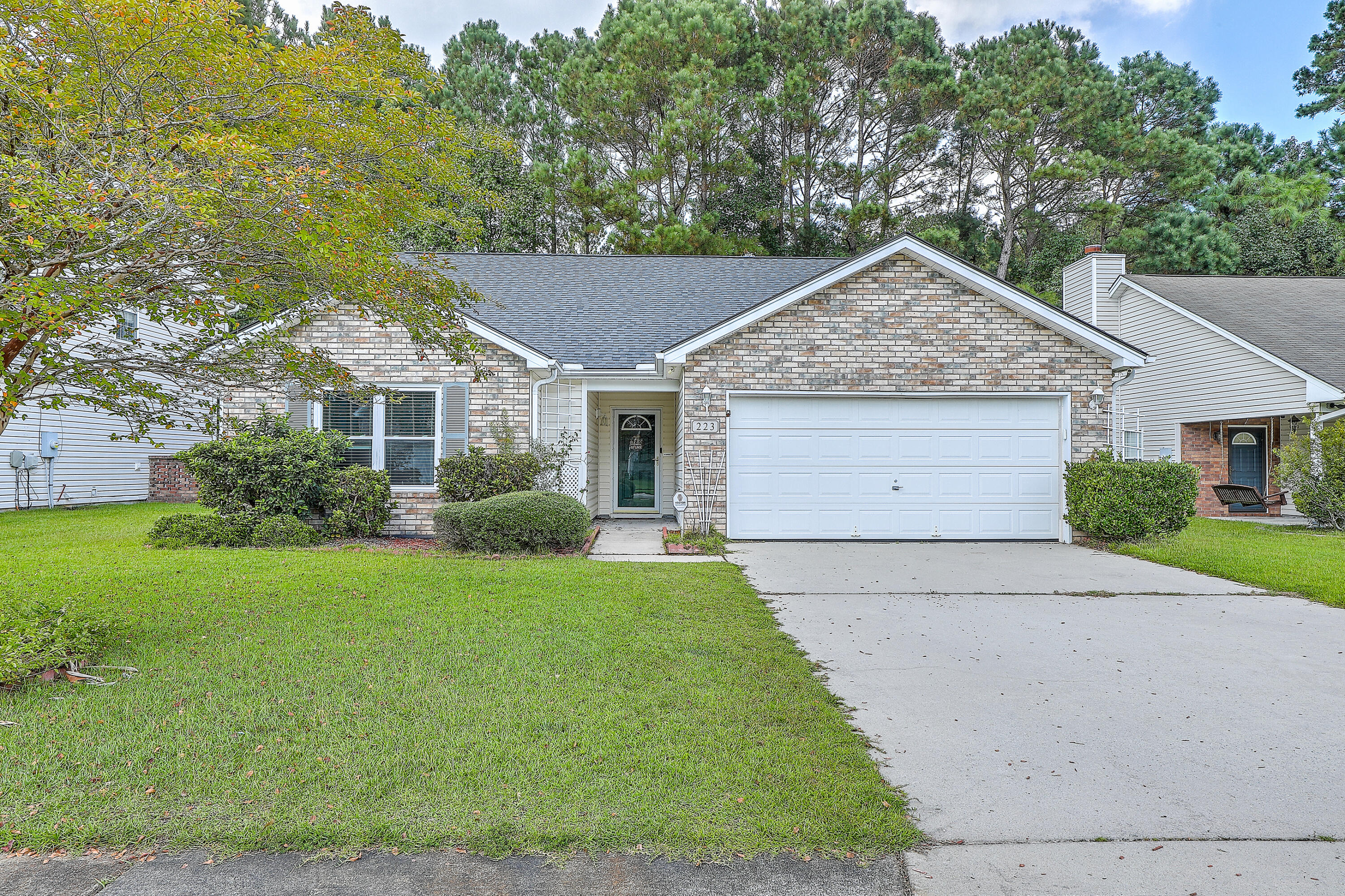 Everwood Ct, Moncks Corner, SC 29461