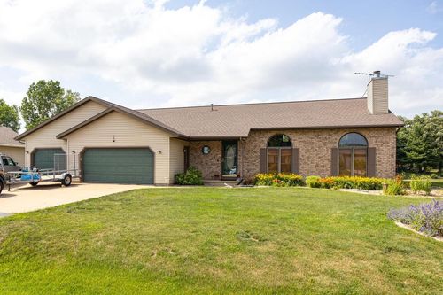 3318 Creek Side Drive, Algoma, WI, 54904 | Card Image