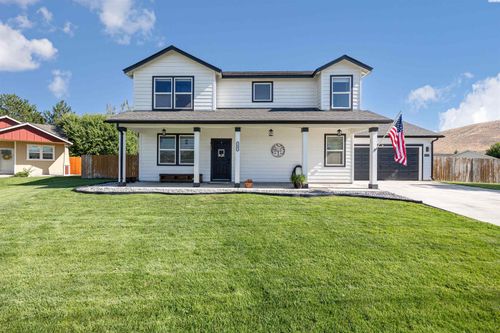 5007 S Desert Dove Loop, West Richland, WA, 99353-7832 | Card Image