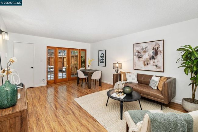 101 - 2 Panoramic Way, Condo with 2 bedrooms, 1 bathrooms and 1 parking in Berkeley CA | Image 4