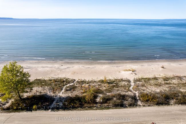 307 - 764 River Rd E, Condo with 2 bedrooms, 3 bathrooms and 1 parking in Wasaga Beach ON | Image 45