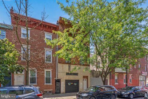 678 N 15th St, PHILADELPHIA, PA, 19130-2920 | Card Image