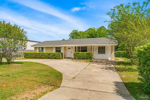 8080 Lawton St, Pensacola, FL, 32514-6170 | Card Image