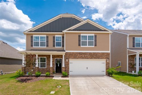 2001 Vanderlyn St, Monroe, NC, 28112-9630 | Card Image