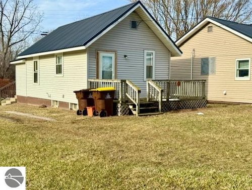 346 N Grover Ave, Alma, MI, 48801-2546 | Card Image