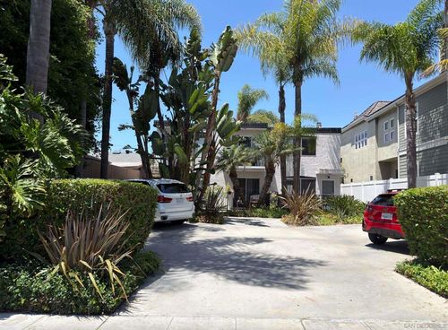 1112 Thomas Ave, San Diego, CA, 92109-4153 | Card Image