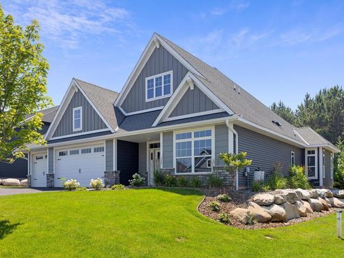 10063 211th St N, Forest Lake, MN, 55025-2925 | Card Image