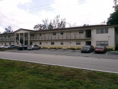 apt-14-8600 Nw 40th St, Coral Springs, FL, 33065-2940 | Card Image