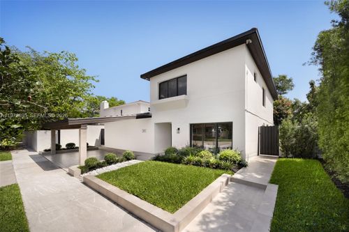 2805 Sw 4th Ave, Miami, FL, 33129-2603 | Card Image