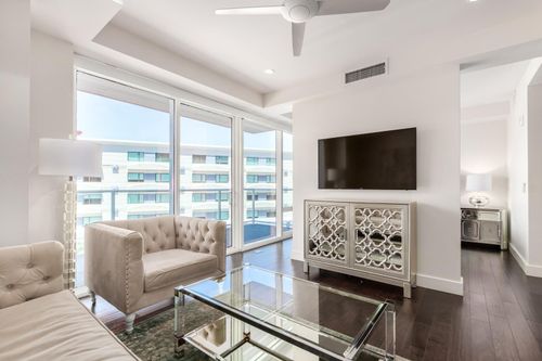 4006-4422 N 75th St, Scottsdale, AZ, 85251-4069 | Card Image