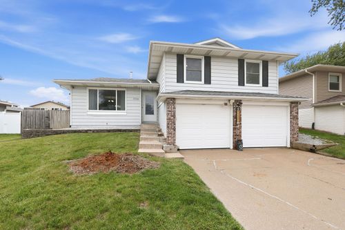 2508 W 60th St, Davenport, IA, 52806-2728 | Card Image