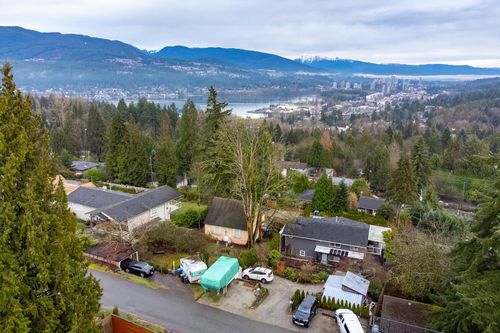 1013 Tuxedo Dr, Port Moody, BC, V3H1L3 | Card Image
